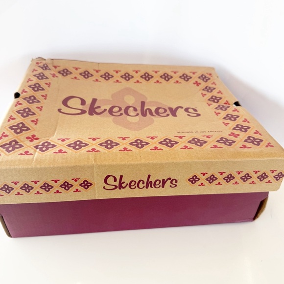 NWT Skechers Cozy Campfire Slipper Boots Faux Fur in Blush, Size 8.5 - Picture 2 of 9